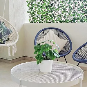 https://benalbeach-casa-kito-relax-1-linea-de-playa.hotelsinnerja.org